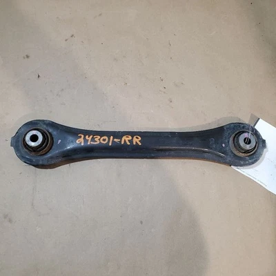 Brazo de control inferior transversal central trasero compatible con 17-19 CR-V 272253 Foto 1 de 4