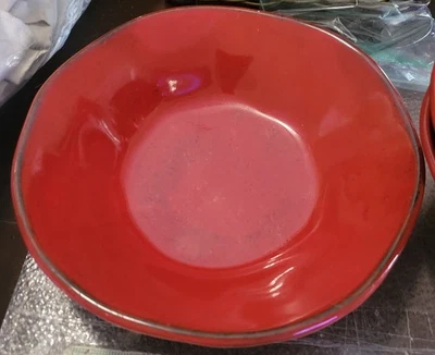 Ensaladera sopa pasta borde ondulado rojo rústico Carmen caja y barril 8,75"" Foto 1 de 4