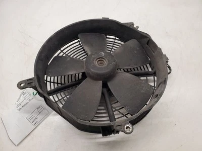 Lexus LS400, motor ventilador condensador radiador izquierdo, 1993-1994, 4.0, V8, 88892-50020 Foto 1 de 4