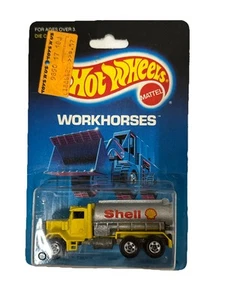 Hot Wheels Workhorses Peterbilt Tank Truck Shell Gas 1988 Toys R Us Tag - Picture 1 of 5