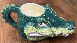 Vintage Alligator Coffee Mug Marked Rainforest Cafe Iggy 1997. Crocodile Ceramic - Picture 1 of 5