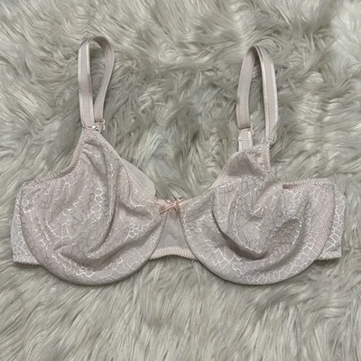 Chantelle 34D Bra C Magnifique Minimizer 1891 Back Closure Underwire - Image 1 of 4