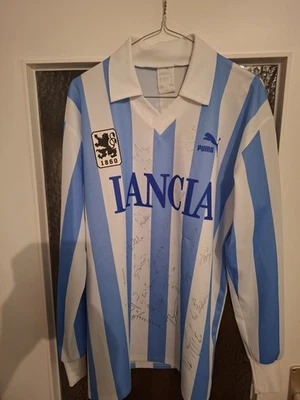 Lancia Trikot von 1992/93 vom TSV München 1860 Gr.L mit Unterschriften - Bild 1 von 4