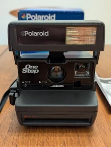 De colección. Cámara instantánea Polaroid 600 One Step PROBADA CON PELÍCULA con caja - Imagen 1 de 7