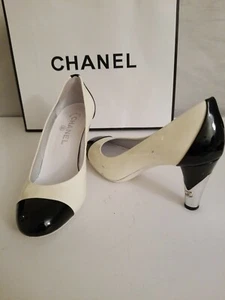 CHANEL $899 Leather Cream Black Cap Toe CC Heels 7 - Picture 1 of 12