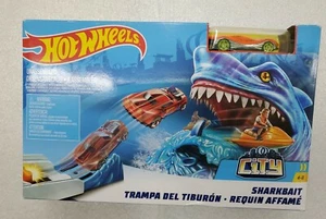 Hot Wheels Sharkbait Shark Bait Play Set Car and Track Set Age 4-8. NEW - Picture 1 of 5