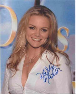 Martha Madison Autographed 8x10 - Days of our Lives #2 - Picture 1 of 1