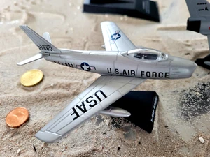 Avión de avión de metal F-86 SABRE Delprado YAKAiR - Imagen 1 de 4