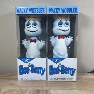 LOTE DE 2 PIEZAS/SÚPER RARO 2000 FUNKO WACKY WOBBLER BOO BERRY BOBBLEHEAD - Imagen 1 de 11