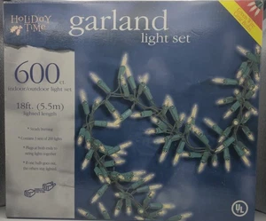 Holiday Time 600 Clear Garland Light Set 18' 600ct Indoor/Outdoor 3 sets of 200 - Picture 1 of 4