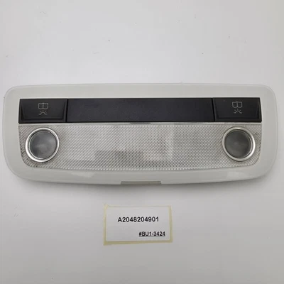 2008-2014 Mercedes C300 Rear Overhead Dome Light A2048204901 - Image 1 of 4