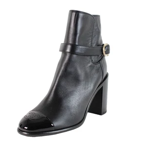 Botines Chanel Negro Cuero Charol CC Puntera Hebilla Detalle 39 - Imagen 1 de 15
