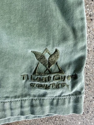 Crazy Shirts Hawaii SHORTS Mens Leaf Green  Dyed Twill Elastic Waist Small - Image 1 of 4