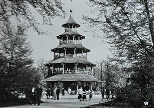AK München Englischer Garten Chinesischer Turm 1960er - Picture 1 of 2
