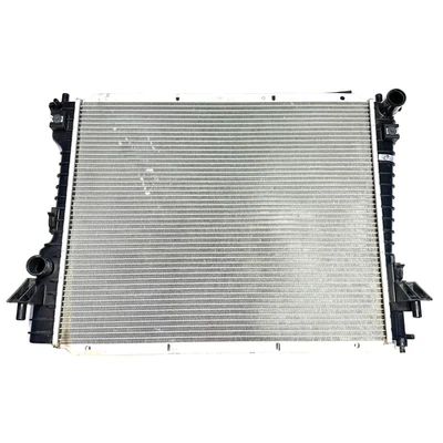 Radiador de transmisión manual Ford Mustang 2005-2009 4,6 L V8 Foto 1 de 4