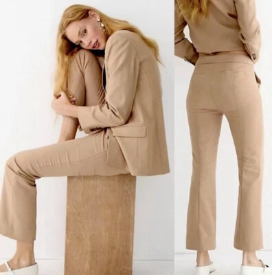 J. Calça Crew Willa Cropped Flare em Lã Cidade Italiana Tamanho 6 - Imagem 1 de 4