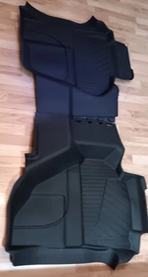 2015-2019 Chevy Silverado/GMC Sierra DOUBLE CAB Rear 2Pc Floor Liners - Изображение 1 из 4