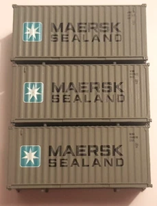 3 x  Bachmann  Maersk Containers 20 ft N Scale - Picture 1 of 2