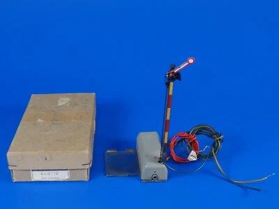 MARKLIN H0 - 7039 - Home Semaphore Signal (84) / BOX 446/12 - EXC - Image 1 of 3