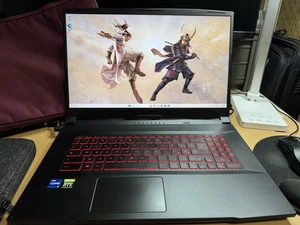 GAMING LAPTOP - MSI KATANA GF76 11UE - DISPLAY DA 17'' - Foto 1 di 15