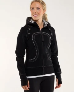 **RARA Y PRÍSTINA** SUDADERA CON CAPUCHA LULULEMON EDICIÓN ESPECIAL NEGRA/PÁJARO ANIDADOR 2 - Imagen 1 de 7