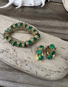 Vintage Amber Green Rhinestone Brooch & Clip On Earrings Set Costume Jewelry 💚 - Picture 1 of 12