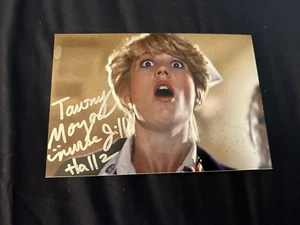 Foto firmada por TAWNY MOYER 4x6 HALLOWEEN II ENFERMERA JILL AUTÓGRAFO 1E - Imagen 1 de 1