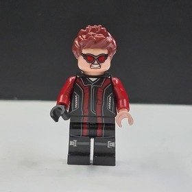 Lego Marvel Minifigure Hawkeye Age Of Ultron 76030 76042 Black And Dark Red Suit
