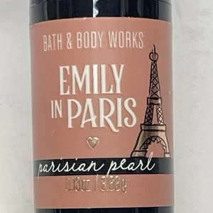 Bath & Body Works EMILY IN PARIS PocketBac supporto fotocamera vintage e nuvola di macaron - Foto 1 di 5