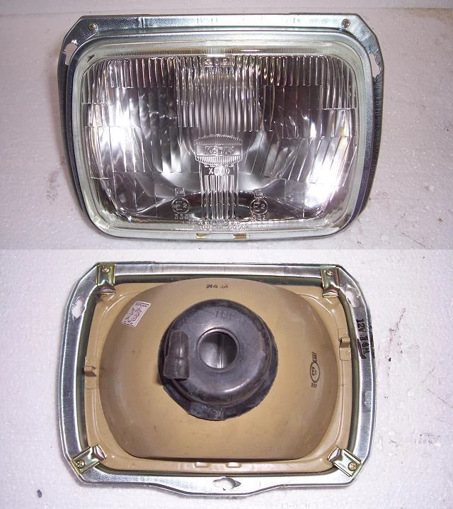 Daihatsu Cuore I L60 : Bilux Scheinwerfer rechts 81110-87597 - Bild 1 von 1