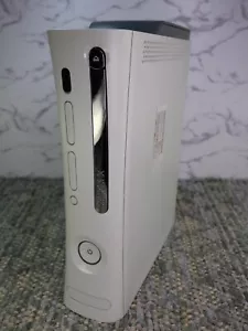 Microsoft Xbox 360 solo console videogiochi - HDD da 60 GB - bianco falco - testata!! - Foto 1 di 16