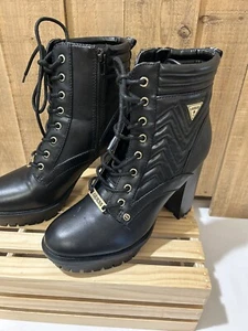 Guess LA Women’s Army Style Lace Up Zippered Ankle Boots Block 4” Heel Sz 7M - Picture 1 of 9