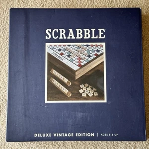 Scrabble Deluxe Vintage Edition Holzschrank drehbar 2021 - Bild 1 von 7