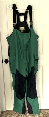 Cabela's Green Gore-Tex Extreme Weather Guidewear Mens 3XL Regular Overalls - Image 1 of 4