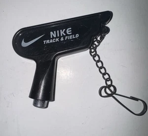 NIKE RACING TRACK & FIELD SPIKE CLEAT WRENCH WITH KEYCHAIN/CHAIN TOOL - Picture 1 of 1