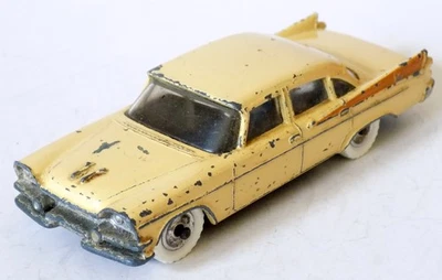 Dinky Toys No.191 Dodge Royal Sedan Car (1959-64) — 第 1/4 张图片