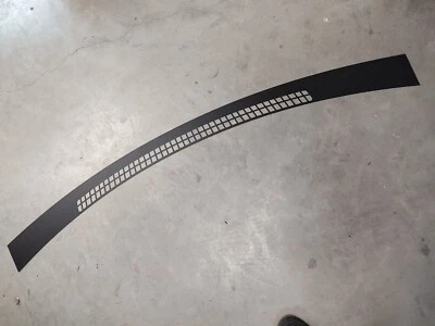 2005 - 2009年福特野马除霜通风口烧烤架替换面板 — 第 1/2 张图片