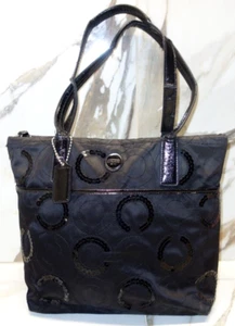 Coach Black Sequins Signature C Shoulder Bag Purse F25470 - Picture 1 of 12