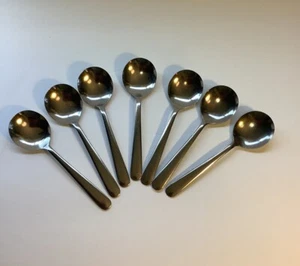 Walco Round Bouillon Cream Soup Spoons Stainless Steel 5 3/4 Set Of 7 - Picture 1 of 6