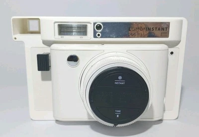 Lomagraphy Lomo’Instant Wide Camera White Edition - Image 1 of 4