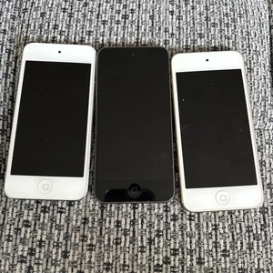  3 Ipod Touch 5th Generation  - Picture 1 of 7