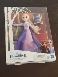 Disney Frozen 2 Arendelle Elsa  doll  Brand New factory sealed  - Bild 1 von 2