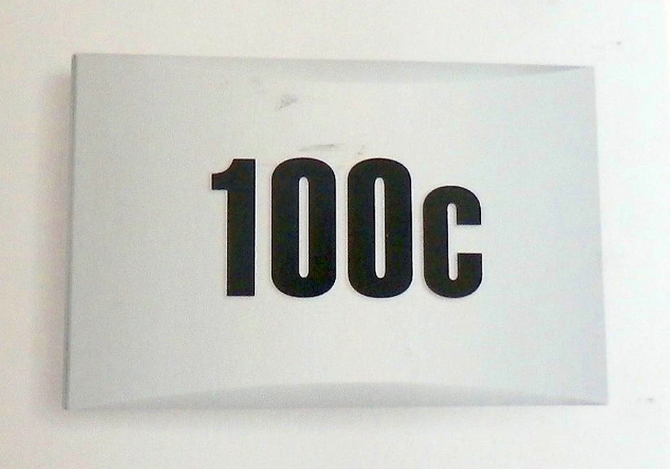 Steinel LN 1 LED Außenleuchte Dämmerungsschalter ohne Hausnummer Aufkleber EEK:E - Bild 1 von 1