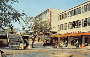 England - Herts - STEVENAGE Town Square - Picture 1 of 2