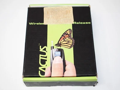 Aputure MC-30 Wireless Remote Control for Nikon Digital Cameras - Image 1 of 4