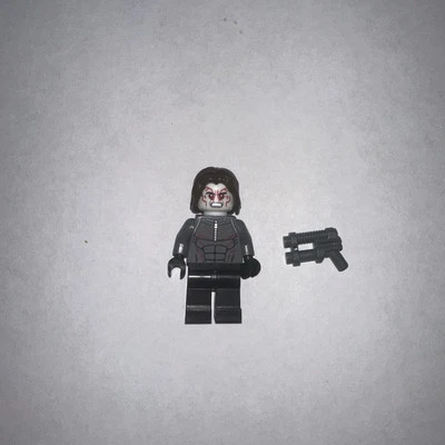 LEGO Marvel Super Heroes Extremis Soldier SH071 Minifigure from set 76007 - Image 1 of 2