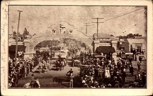 RARE VINTAGE RPPC-LODI ARCH DURING FIRST 1907 LODI TOKAY CARNIVAL, LODI, CA BK80 - Picture 1 of 2