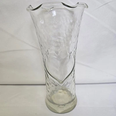 Vtg Anchor Hocking Dimpled Heart Ruffled Glass Vase w/ Scalloped Edge, 7", 3299F - Image 1 of 4