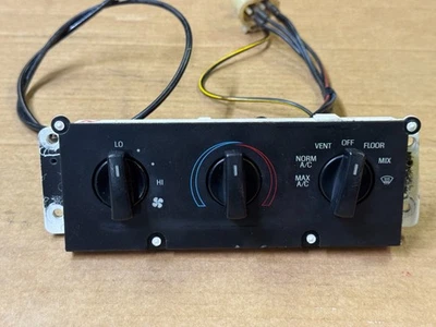 Interruptor del panel de control del calentador de aire acondicionado Ford Mustang 90-93 ventilación del ventilador de fábrica con perillas OEM Foto 1 de 4