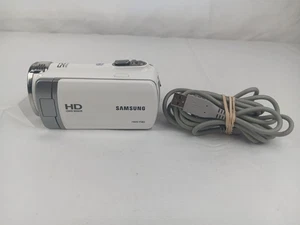 Samsung HMX-F90 Camcorder HDMI Output 52x Optical Zoom HD With USB Charger - Picture 1 of 12